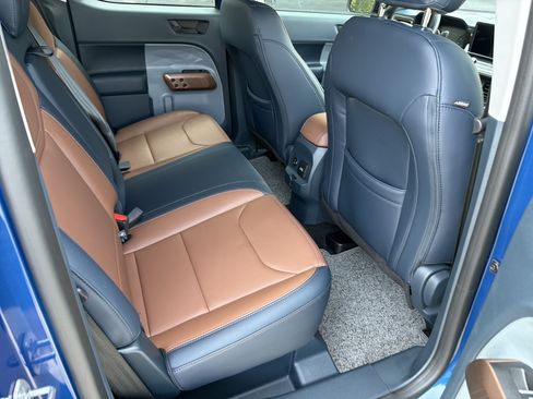 Used 2024 Ford Maverick Lariat FWD image 16