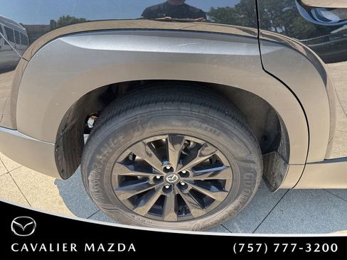 Used 2025 MAZDA CX-50 AWD 2.5 S w/ Preferred Package image 13