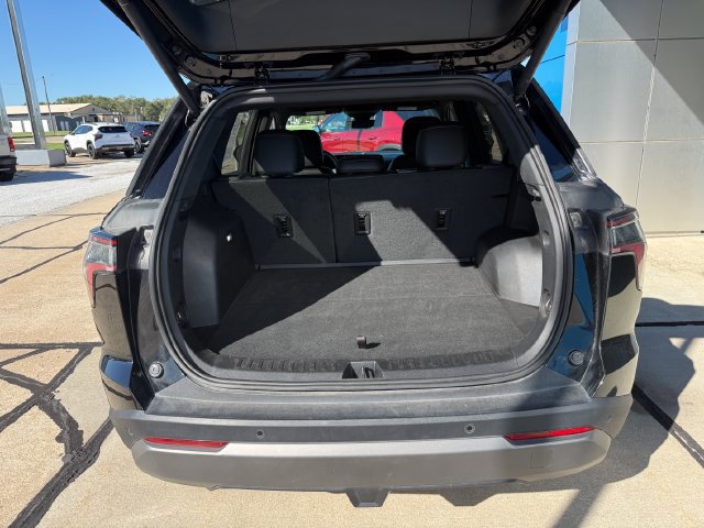 Used 2025 Chevrolet Equinox LT w/ Convenience Package II AWD/4WD image 13