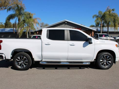 Used 2022 Chevrolet Silverado 1500 RST RWD image 8