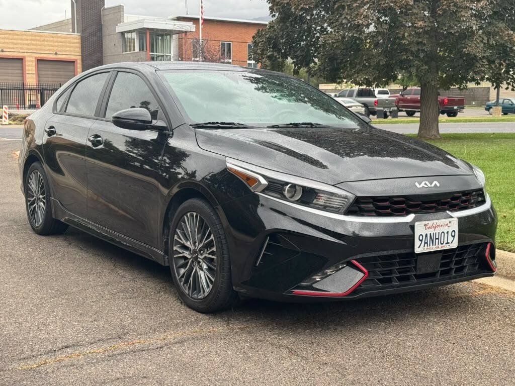 Used 2022 Kia Forte GT-Line w/ GT-Line Technology Package FWD image 1