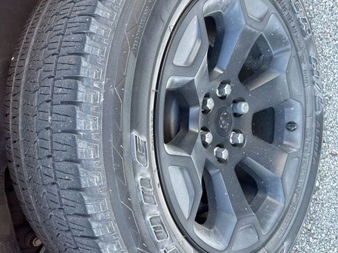 Used 2025 RAM 1500 Big Horn image 12