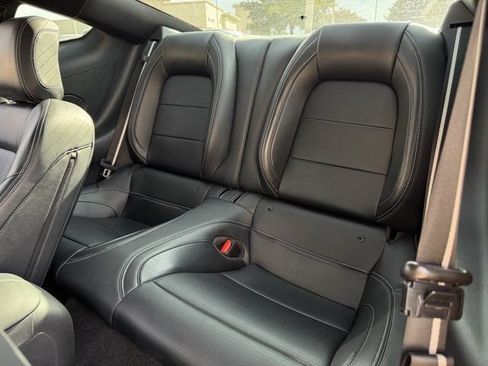 Used 2025 Ford Mustang Premium RWD image 27