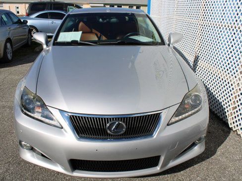 Used 2011 Lexus IS 350C w/ Luxury Pkg image 13