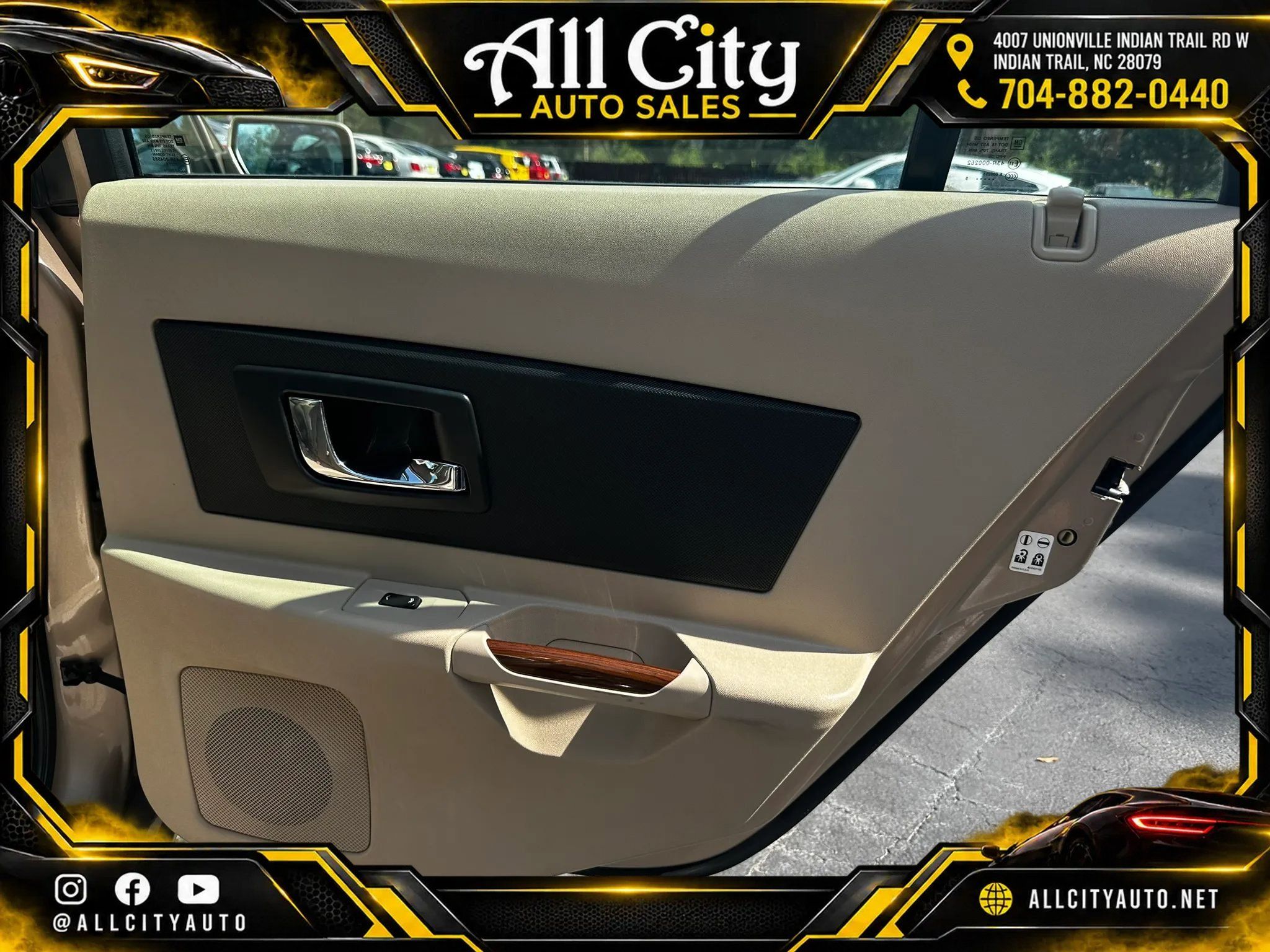 Used 2005 Cadillac CTS 3.6 w/ Preferred Equipment Group RWD image 31