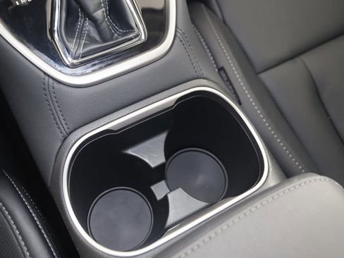 Used 2025 Subaru Outback Touring XT image 29