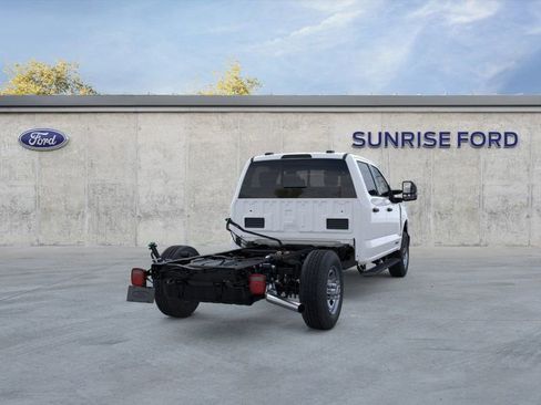 New 2026 Ford F350 XL w/ XL Chrome Package image 8