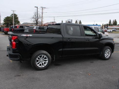 Used 2024 Chevrolet Silverado 1500 RST w/ Protection Package AWD/4WD image 4