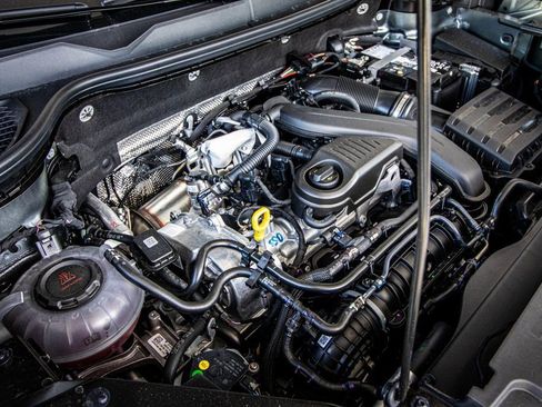 New 2026 Volkswagen Taos S image 22