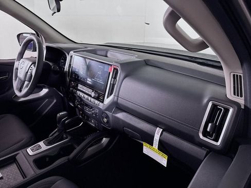New 2026 Nissan Frontier SV w/ All-Weather Content Package AWD/4WD image 25