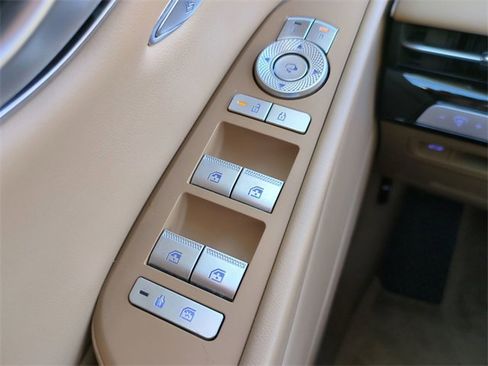 Certified 2025 Genesis G80 2.5T image 21