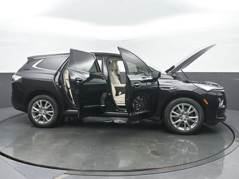 Used 2022 Buick Enclave Essence w/ Experience Buick Package FWD image 54