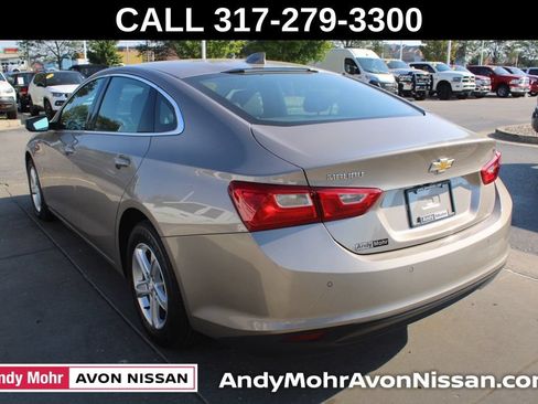 Used 2025 Chevrolet Malibu LT FWD image 5