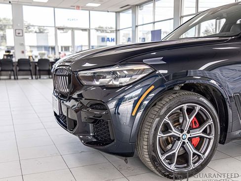 Used 2023 BMW X5 xDrive40i w/ M Sport Package AWD/4WD image 5