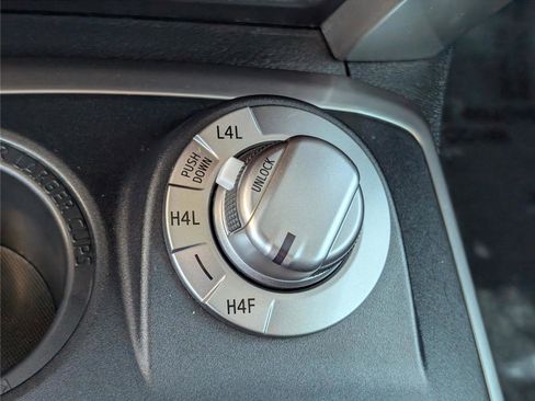 Used 2022 Toyota 4Runner Limited image 26