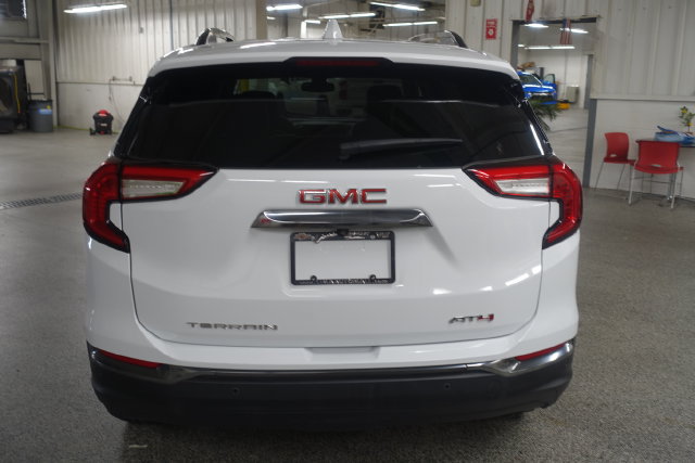 Used 2024 GMC Terrain AT4 w/ Tech Package AWD/4WD image 6