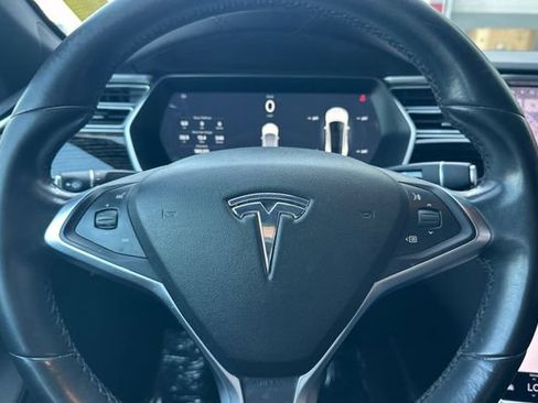 Used 2017 Tesla Model S 75 RWD image 25