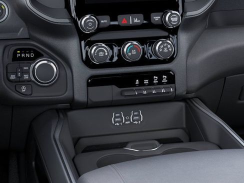 New 2026 RAM 1500 Express AWD/4WD image 24
