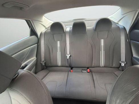 Certified 2024 Hyundai Elantra SEL FWD image 16