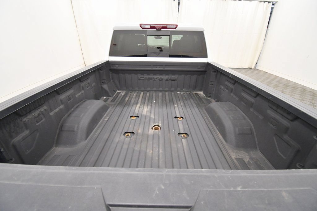 Used 2022 GMC Sierra 2500 Denali w/ Denali Ultimate Package AWD/4WD image 7