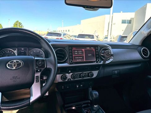Used 2021 Toyota Tacoma SR5 w/ Technology Package AWD/4WD image 13