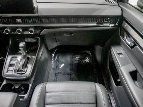 Certified 2025 Honda CR-V EX-L image 30