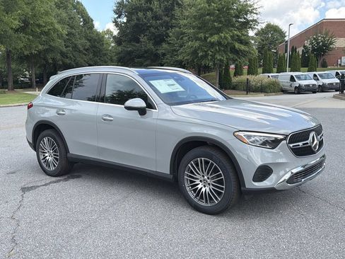 New 2026 Mercedes-Benz GLC 300 4MATIC image 2