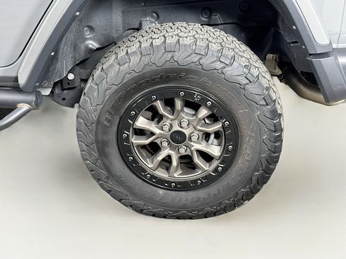 Used 2023 Jeep Wrangler Unlimited Rubicon 392 w/ Trailer Tow Package AWD/4WD image 9