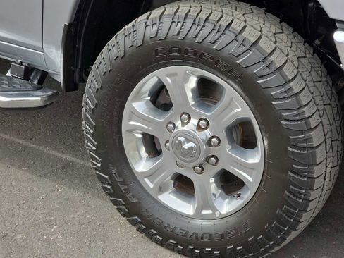 Used 2024 RAM 2500 Big Horn image 12