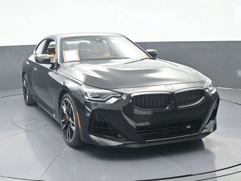 Used 2026 BMW M240i xDrive Coupe image 9