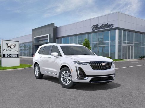 New 2025 Cadillac XT6 Luxury FWD image 2