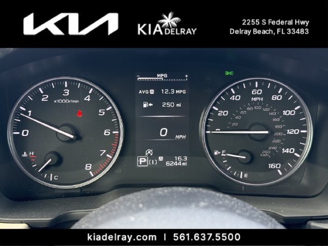 Used 2025 Subaru Forester Premium AWD/4WD image 32