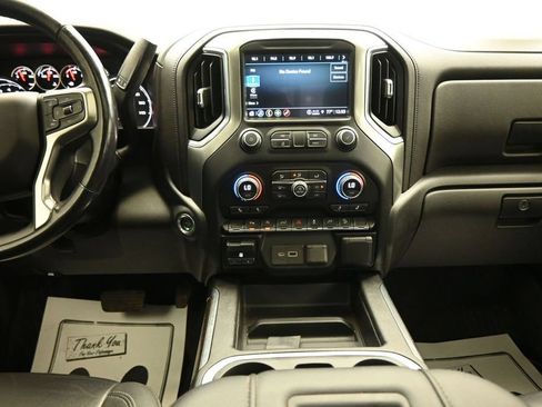 Used 2021 Chevrolet Silverado 1500 LT Trail Boss w/ Convenience Package II AWD/4WD image 20