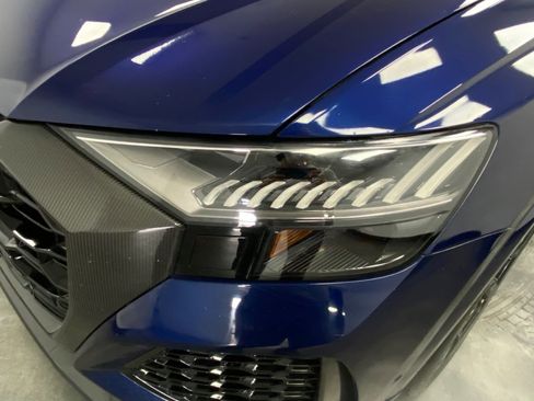 Used 2022 Audi RS Q8 w/ Carbon Optic Package image 11