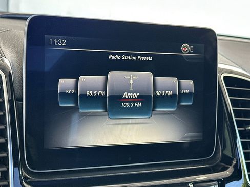 Used 2018 Mercedes-Benz GLE 43 AMG 4MATIC image 24