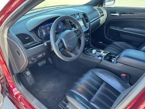 Used 2023 Chrysler 300 S image 8