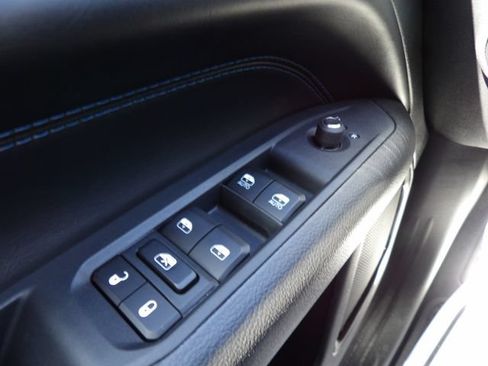New 2026 Jeep Compass Latitude AWD/4WD image 20