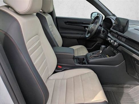 Used 2024 Honda CR-V Sport Touring image 28