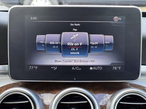 Used 2018 Mercedes-Benz C 300 4MATIC Sedan image 3