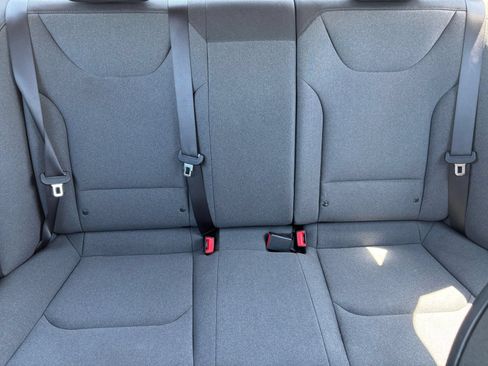 Used 2025 Kia K4 FWD image 32