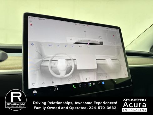 Used 2022 Tesla Model Y Long Range AWD/4WD image 9