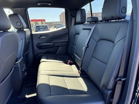 New 2026 GMC Canyon Elevation w/ Convenience Package image 10