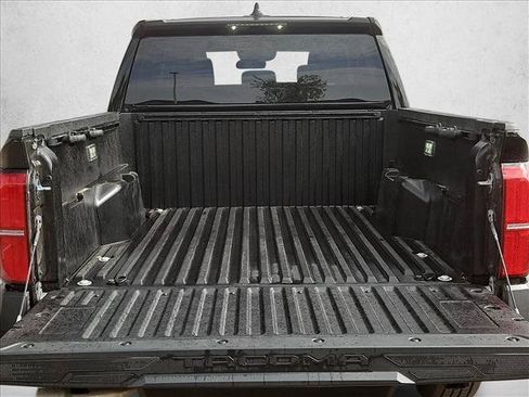 Certified 2026 Toyota Tacoma SR w/ SR Upgrade Package AWD/4WD image 6