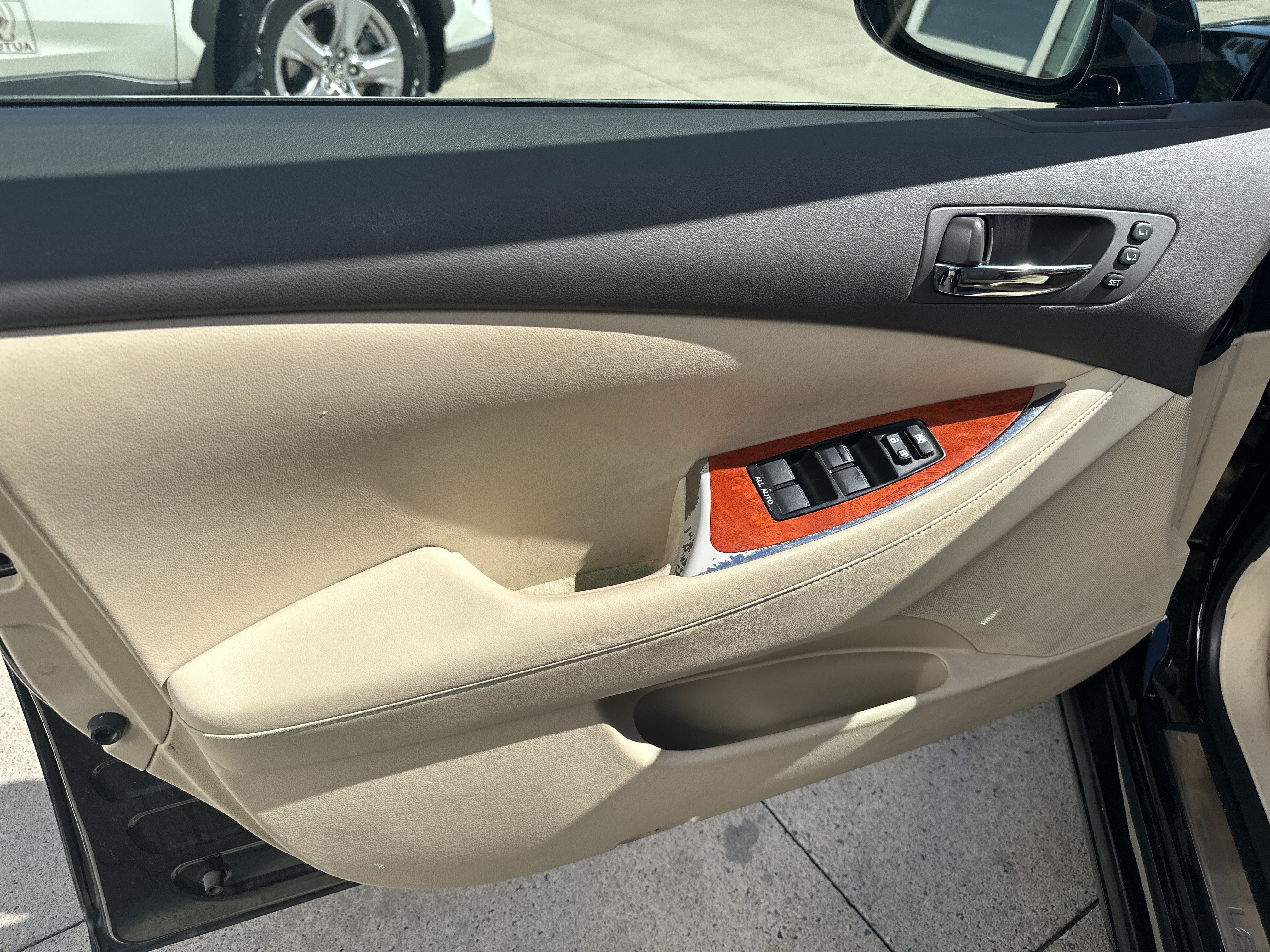 Used 2010 Lexus ES 350 FWD image 13