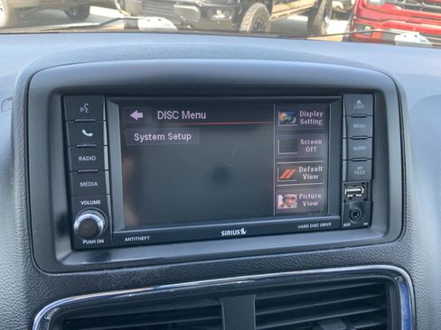 Used 2019 Dodge Grand Caravan SXT FWD image 33