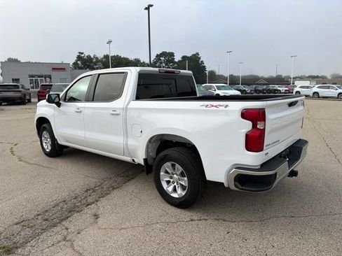 Used 2025 Chevrolet Silverado 1500 LT w/ Safety Package AWD/4WD image 3
