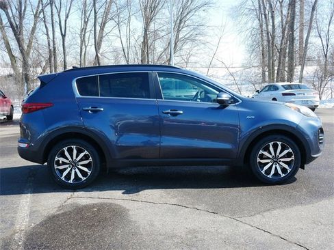 Used 2018 Kia Sportage EX w/ Option Group 040 image 8