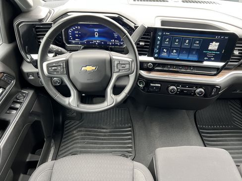 Used 2024 Chevrolet Silverado 3500 LT AWD/4WD image 29