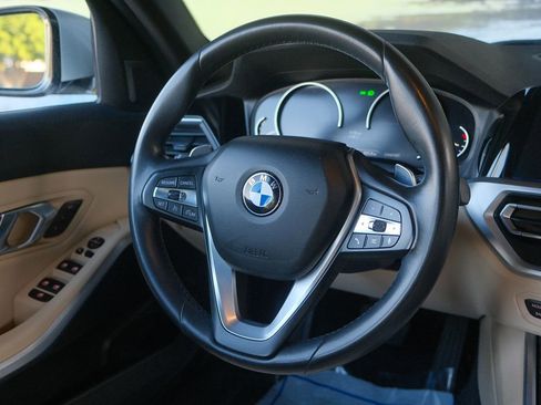 Used 2019 BMW 330i Sedan w/ Driving Assistance Package image 51