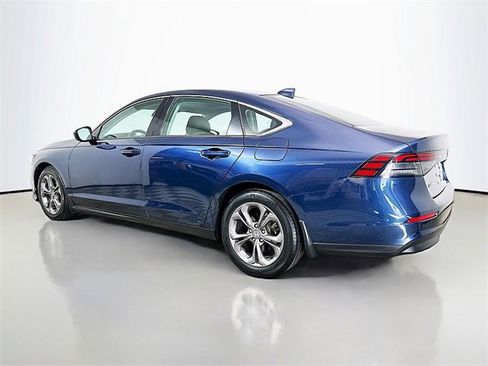 Used 2024 Honda Accord EX image 5